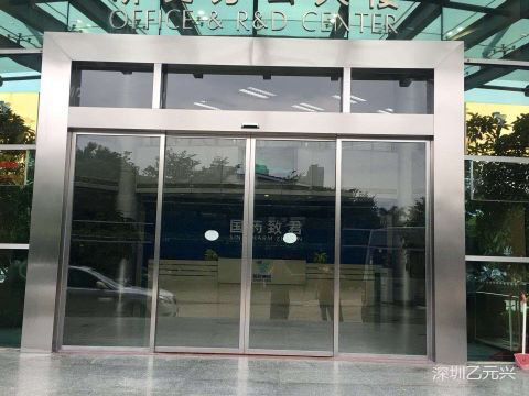 鋼化玻璃麻豆一级毛片