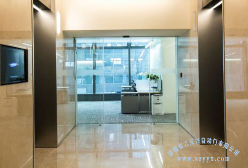 玻璃自動麻豆AV一区二区三区在线