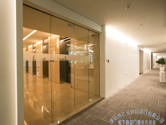 全玻璃麻豆AV一区二区三区在线-騰訊大廈案例實拍圖片