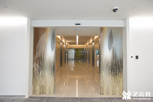 麻豆一级毛片-夾絲玻璃